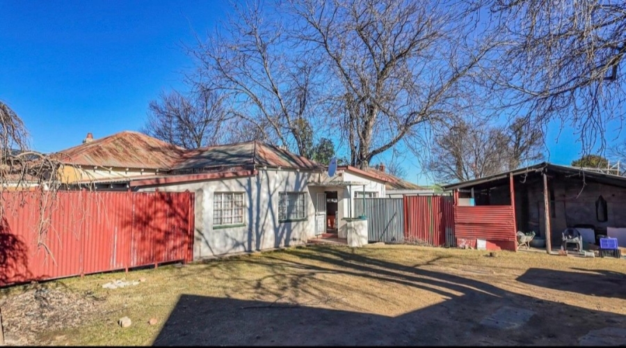 5 Bedroom Property for Sale in Ficksburg Free State